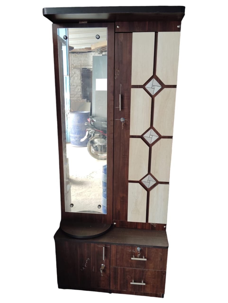 Wooden Heavy Dressing Table